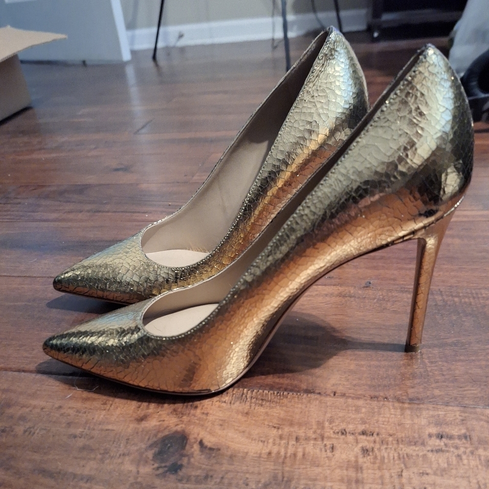 Michael Kors Gold Heels. Runway Collection. Made In Italy! $2,000.00 Shoes!! - Picture 3 of 11